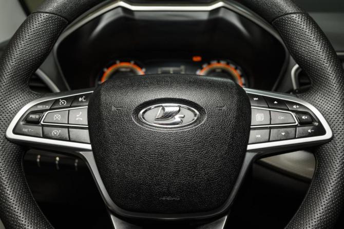 Lada (ВАЗ) Vesta I Рестайлинг (NG) с пробегом 2024 года, цена 1 249 000 рублей, 27475 км, седан, Автокод Объявления