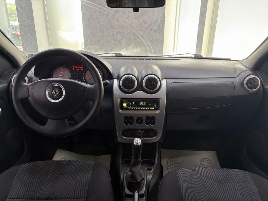 Renault Logan I Рестайлинг Ярославль  - изображение 25
