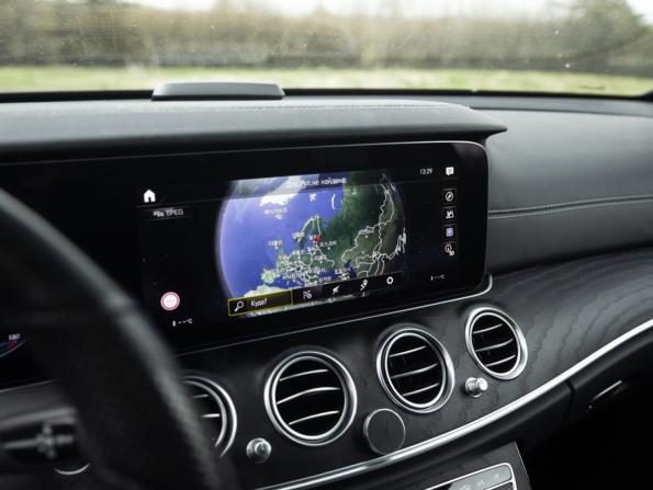 Mercedes-Benz E-Класс V (W213 S213 C238) Рестайлинг с пробегом 2021 года, цена 4 899 510 рублей, 87100 км, седан, Автокод Объявления