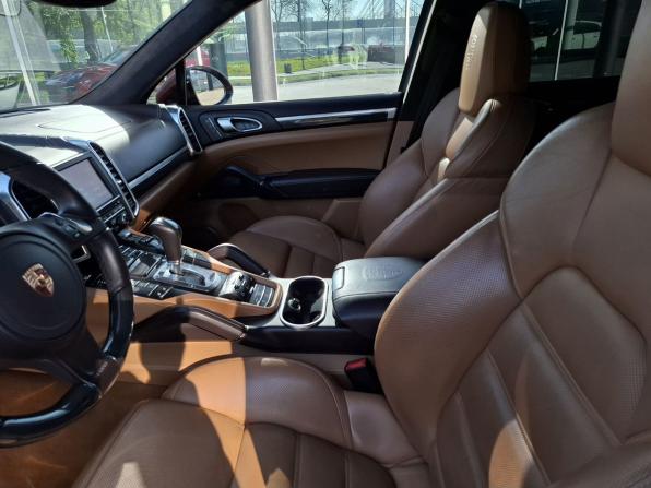 Porsche Cayenne II (958) с пробегом 2013 года, цена 2 700 000 рублей, 181000 км, внедорожник, Автокод Объявления