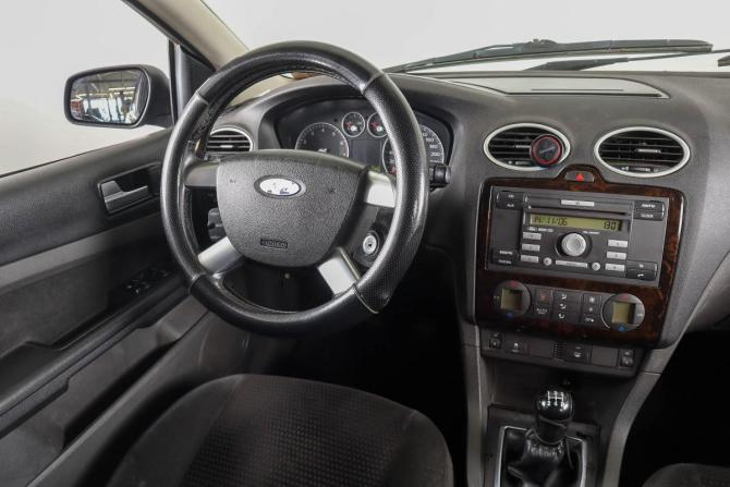 Ford Focus II с пробегом 2006 года, цена 479 000 рублей, 329000 км, седан, Автокод Объявления