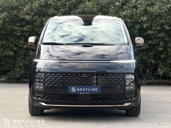 Новый Hyundai Staria I 2024 года, цена 10 390 000 рублей, минивэн, Автокод Объявления