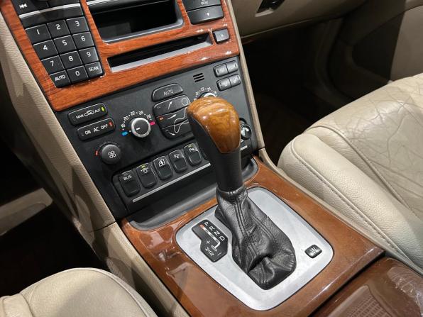 Volvo XC90 I Рестайлинг с пробегом 2008 года, цена 1 149 000 рублей, 214239 км, внедорожник, Автокод Объявления
