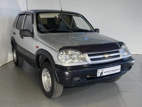 Chevrolet Niva I с пробегом 2005 года, цена 559 000 рублей, 141630 км, внедорожник, Автокод Объявления