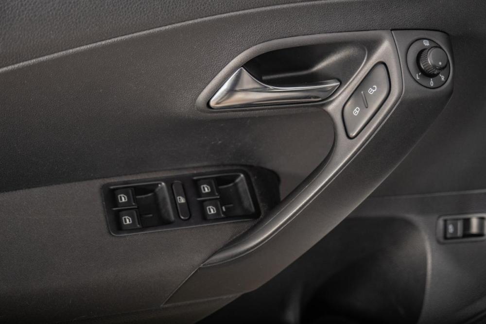 Volkswagen Polo V Томск  - изображение 13