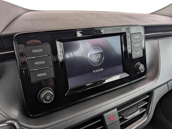 Skoda Rapid II с пробегом 2022 года, цена 1 595 000 рублей, 73274 км, лифтбек, Автокод Объявления