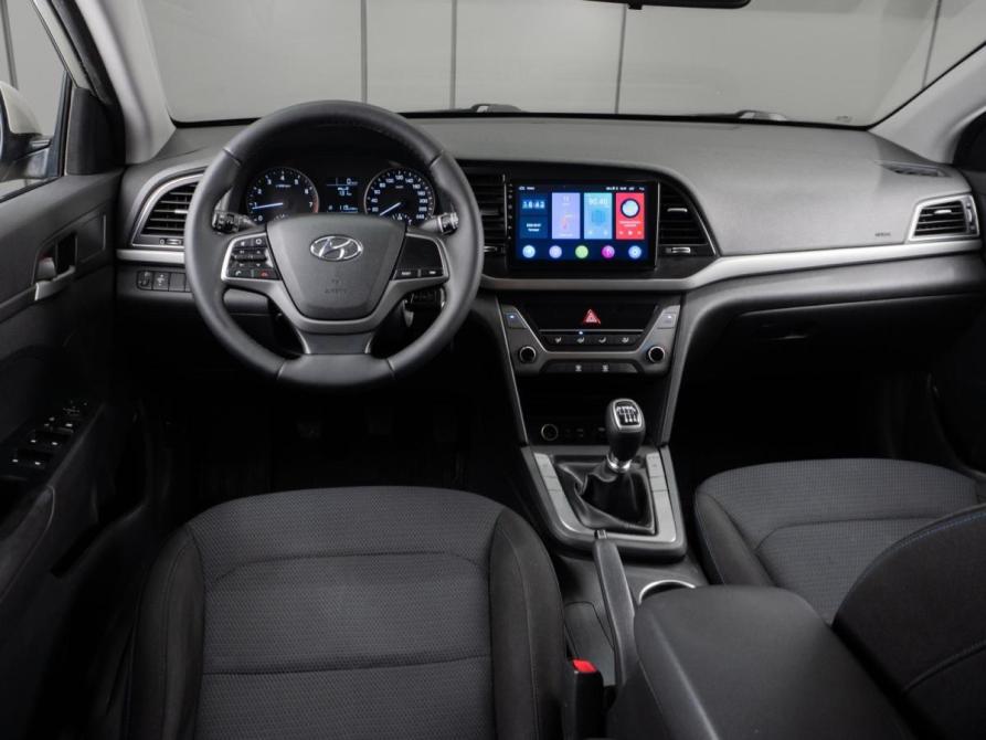 Hyundai Elantra VI (AD) Тюмень  - изображение 6