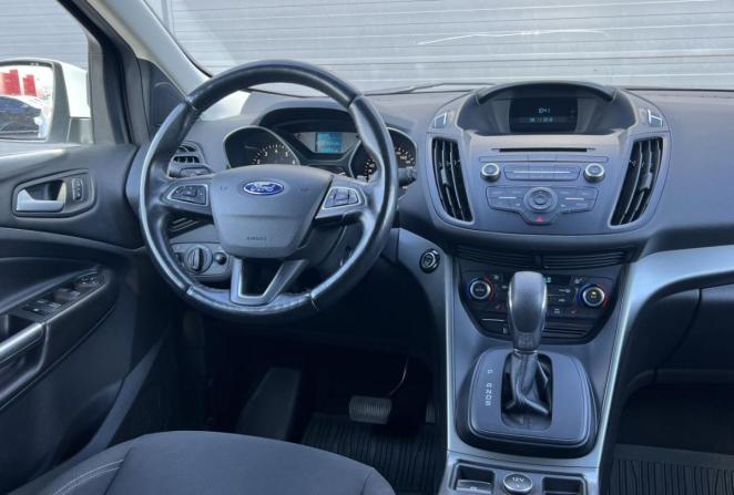 Ford Kuga II Рестайлинг с пробегом 2018 года, цена 1 685 000 рублей, 124000 км, внедорожник, Автокод Объявления