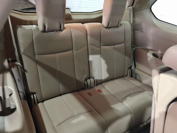 Nissan Pathfinder IV с пробегом 2016 года, цена 1 840 000 рублей, 184346 км, внедорожник, Автокод Объявления