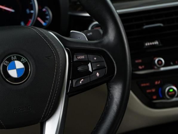 BMW 5 серии VII (G30/G31/G38) с пробегом 2018 года, цена 4 177 077 рублей, 81222 км, седан, Автокод Объявления