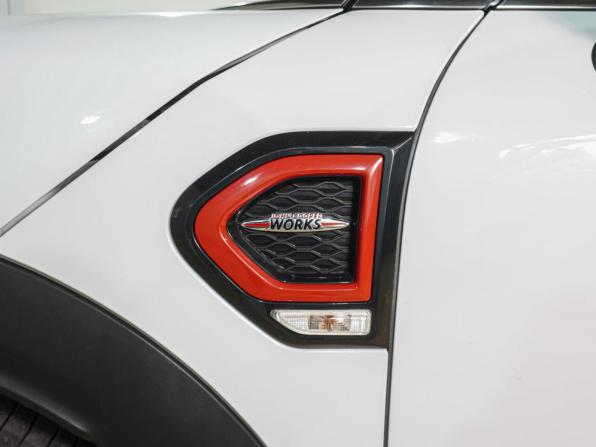 Mini Countryman II с пробегом 2018 года, цена 2 999 000 рублей, 98040 км, внедорожник, Автокод Объявления