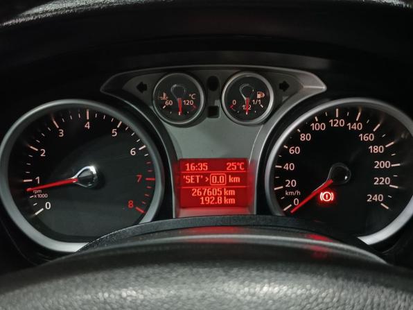 Ford Focus II Рестайлинг с пробегом 2011 года, цена 499 000 рублей, 267601 км, хэтчбек, Автокод Объявления