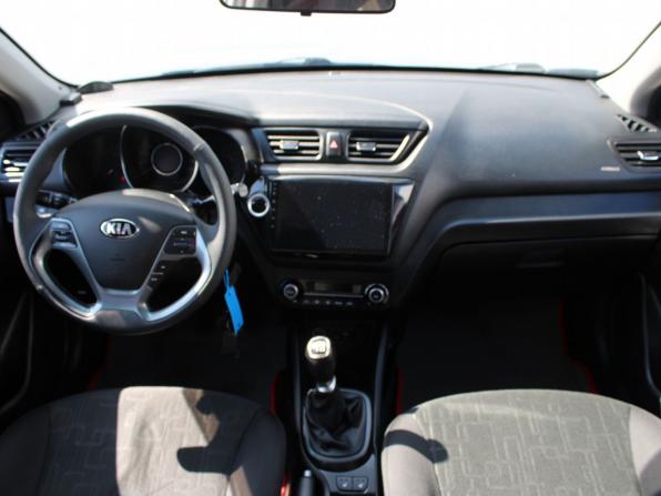 Kia Rio III Рестайлинг с пробегом 2016 года, цена 879 000 рублей, 186022 км, седан, Автокод Объявления