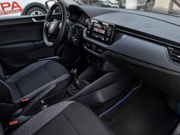 Skoda Rapid II с пробегом 2021 года, цена 1 395 600 рублей, 175548 км, лифтбек, Автокод Объявления