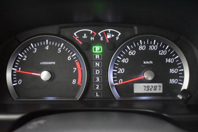 Suzuki Jimny III Рестайлинг 2 с пробегом 2013 года, цена 1 435 000 рублей, 79287 км, внедорожник, Автокод Объявления