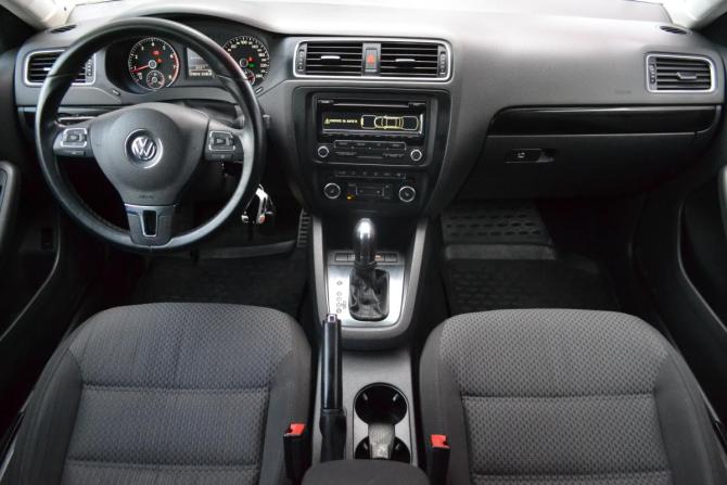 Volkswagen Jetta VI с пробегом 2012 года, цена 1 090 000 рублей, 179715 км, седан, Автокод Объявления