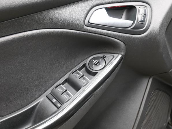 Ford Focus III Рестайлинг с пробегом 2017 года, цена 1 199 900 рублей, 210322 км, универсал, Автокод Объявления
