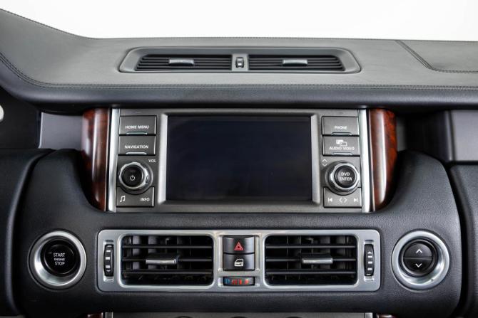 Land Rover Range Rover III Рестайлинг 2 с пробегом 2011 года, цена 2 549 000 рублей, 147898 км, внедорожник, Автокод Объявления