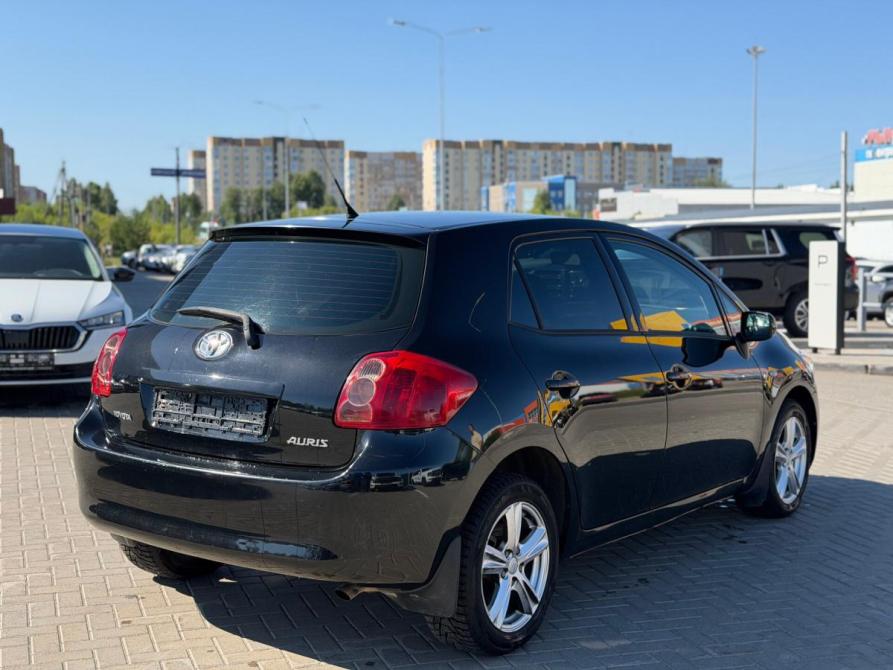 Toyota Auris I Сыктывкар  - изображение 4