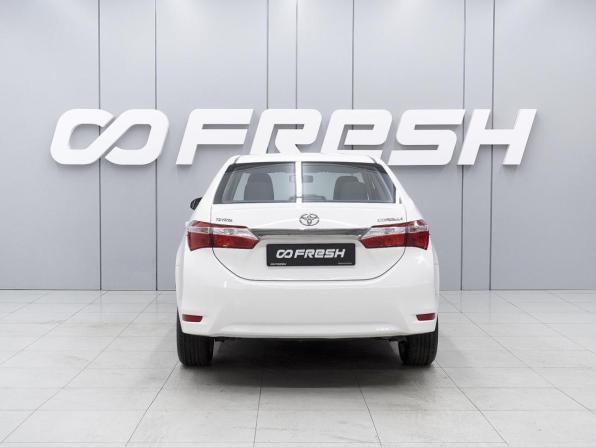 Toyota Corolla XI (E160 E170 E180) с пробегом 2014 года, цена 1 399 000 рублей, 136959 км, седан, Автокод Объявления