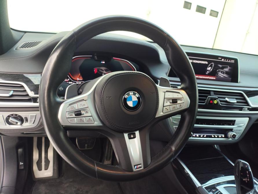 BMW 7 серии VI (G11/G12) Рестайлинг Санкт-Петербург  - изображение 12