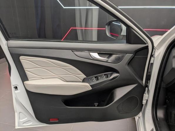 Kaiyi E5 с пробегом 2023 года, цена 740 000 рублей, 95905 км, седан, Автокод Объявления