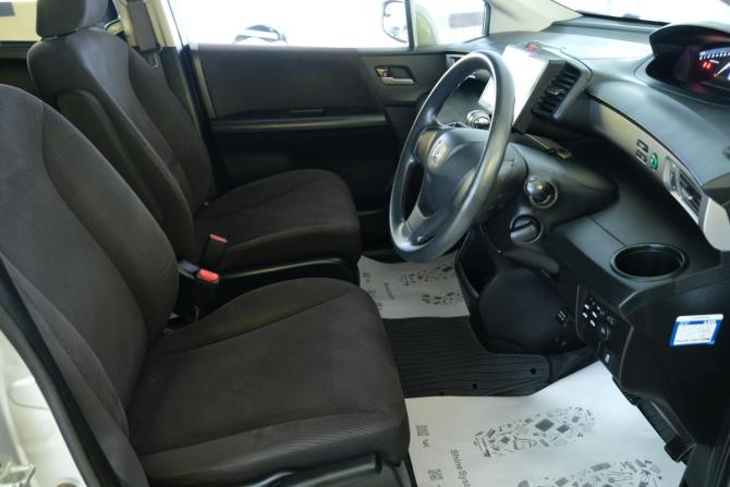 Honda Freed I Рестайлинг с пробегом 2012 года, цена 1 149 000 рублей, 152000 км, компактвэн, Автокод Объявления