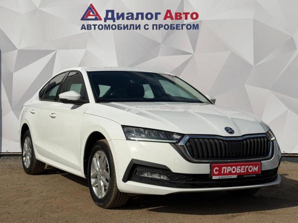 Skoda Octavia III (A7) Рестайлинг с пробегом 2021 года, цена 1 980 000 рублей, 112100 км, лифтбек, Автокод Объявления