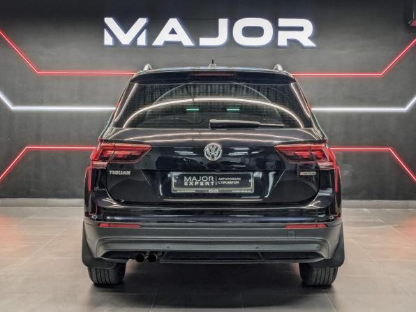Volkswagen Tiguan II с пробегом 2018 года, цена 2 080 000 рублей, 143505 км, внедорожник, Автокод Объявления