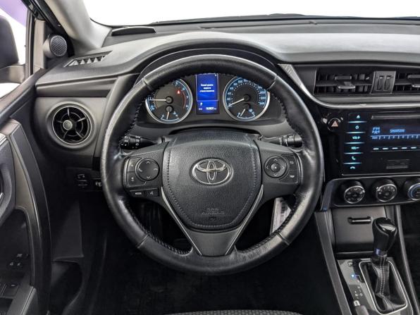 Toyota Corolla XI (E160 E170 E180) Рестайлинг 1 с пробегом 2018 года, цена 1 710 000 рублей, 160800 км, седан, Автокод Объявления