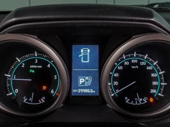 Toyota Land Cruiser Prado 150 Series с пробегом 2010 года, цена 2 399 000 рублей, 299862 км, внедорожник, Автокод Объявления