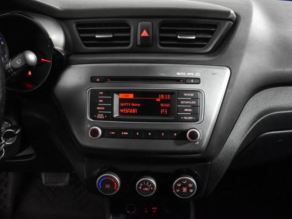 Kia Rio III Рестайлинг с пробегом 2016 года, цена 824 680 рублей, 164060 км, седан, Автокод Объявления