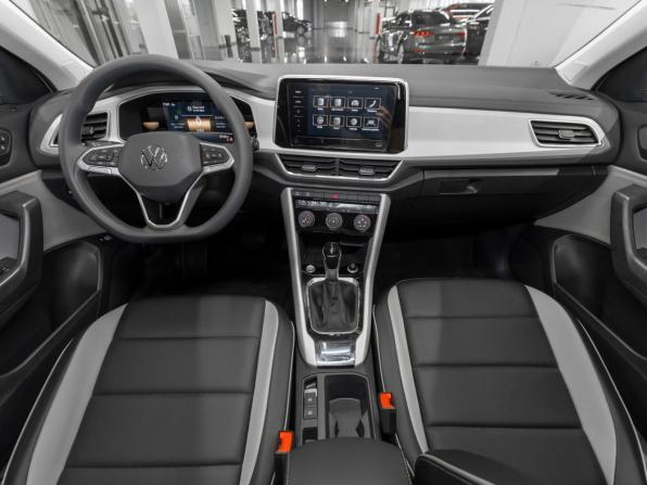 Volkswagen T-Roc I (China Market) Рестайлинг с пробегом 2026 года, цена 3 490 000 рублей, 50 км, внедорожник, Автокод Объявления
