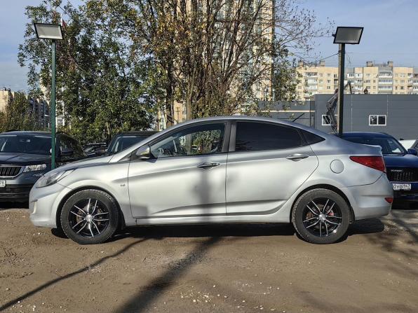 Hyundai Solaris I с пробегом 2012 года, цена 479 000 рублей, 232100 км, седан, Автокод Объявления