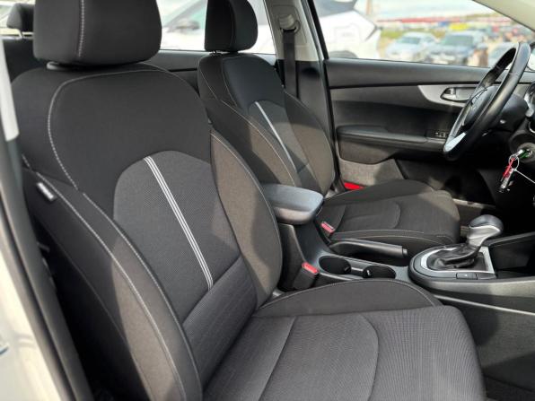 Kia Cerato IV Рестайлинг с пробегом 2021 года, цена 2 100 000 рублей, 72389 км, седан, Автокод Объявления