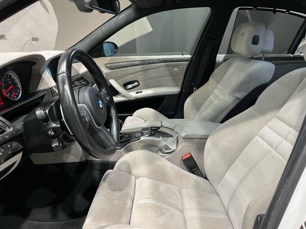 BMW M5 IV (E60/E61) с пробегом 2008 года, цена 3 990 000 рублей, 97900 км, седан, Автокод Объявления