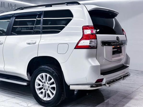 Toyota Land Cruiser Prado 150 Series Рестайлинг 1 с пробегом 2016 года, цена 4 260 000 рублей, 94042 км, внедорожник, Автокод Объявления