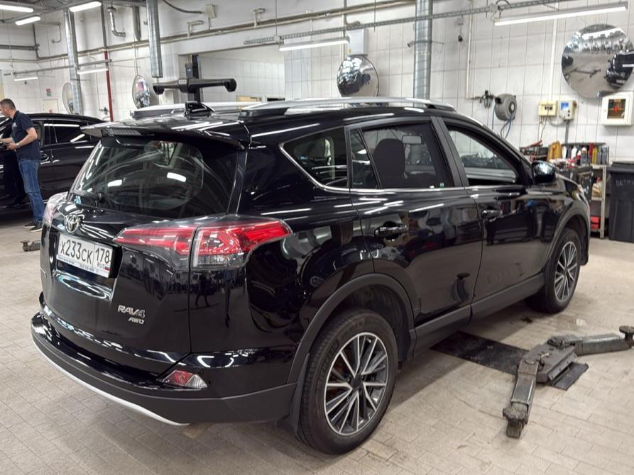 Toyota RAV4 IV (XA40) Рестайлинг Санкт-Петербург  - изображение 5