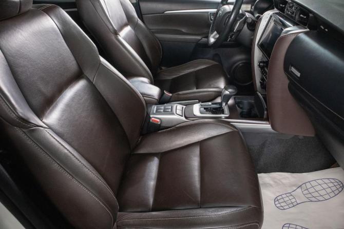 Toyota Fortuner II с пробегом 2017 года, цена 2 899 000 рублей, 155800 км, внедорожник, Автокод Объявления