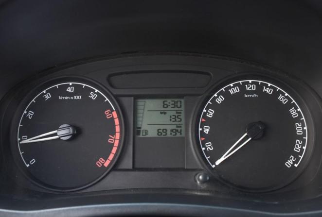 Skoda Fabia II с пробегом 2009 года, цена 550 000 рублей, 69194 км, хэтчбек, Автокод Объявления