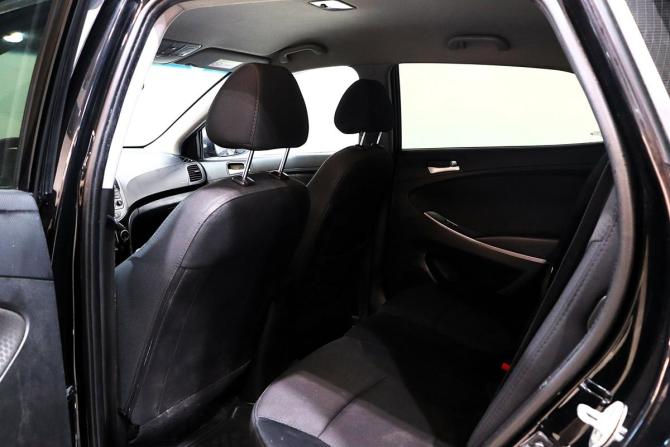 Hyundai Solaris I Рестайлинг с пробегом 2015 года, цена 798 000 рублей, 198000 км, хэтчбек, Автокод Объявления
