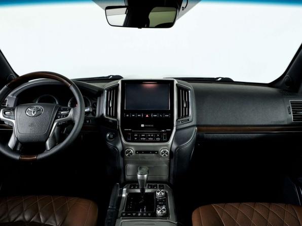 Toyota Land Cruiser 200 Series Рестайлинг 2 с пробегом 2017 года, цена 4 568 000 рублей, 404600 км, внедорожник, Автокод Объявления
