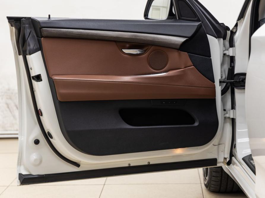 BMW 5 серии VI (F10/F11/F07) Волгоград  - изображение 14