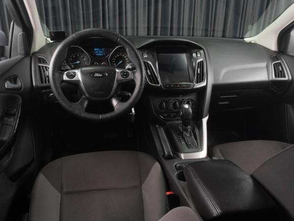 Ford Focus III с пробегом 2013 года, цена 729 000 рублей, 259135 км, хэтчбек, Автокод Объявления