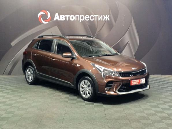 Kia Rio IV Рестайлинг с пробегом 2021 года, цена 1 555 000 рублей, 113450 км, хэтчбек, Автокод Объявления