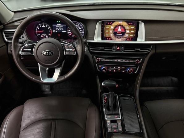 Kia Optima IV Рестайлинг с пробегом 2018 года, цена 1 948 000 рублей, 144440 км, седан, Автокод Объявления