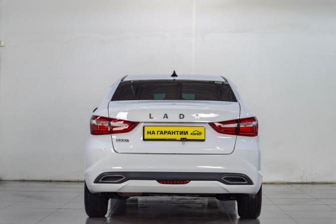 Lada (ВАЗ) Vesta I Рестайлинг (NG) с пробегом 2023 года, цена 1 159 000 рублей, 9800 км, седан, Автокод Объявления