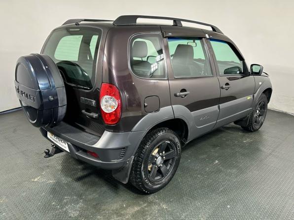 Chevrolet Niva I Рестайлинг с пробегом 2016 года, цена 840 000 рублей, 39001 км, внедорожник, Автокод Объявления