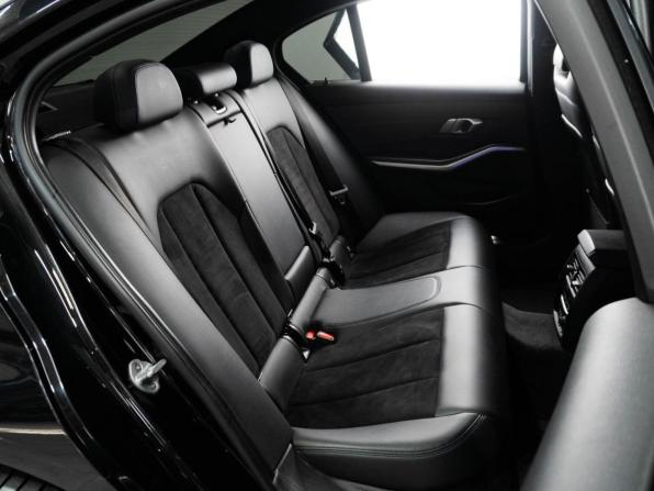 BMW 3 серии VII (G2x) с пробегом 2019 года, цена 3 150 000 рублей, 165287 км, седан, Автокод Объявления