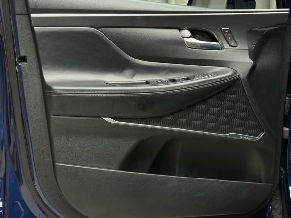 Hyundai Santa Fe IV Рестайлинг с пробегом 2021 года, цена 3 449 000 рублей, 40709 км, внедорожник, Автокод Объявления